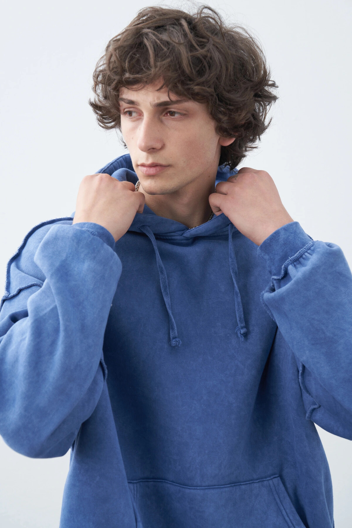 İndigo Kapüşonlu Oversize Sweatshirt