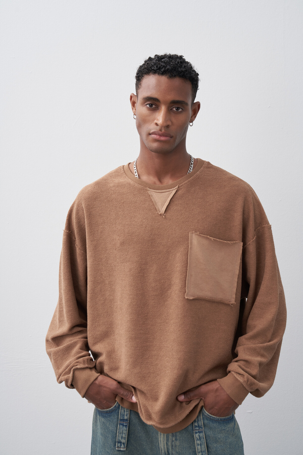 Vizon Cep Detaylı Oversize Sweatshirt
